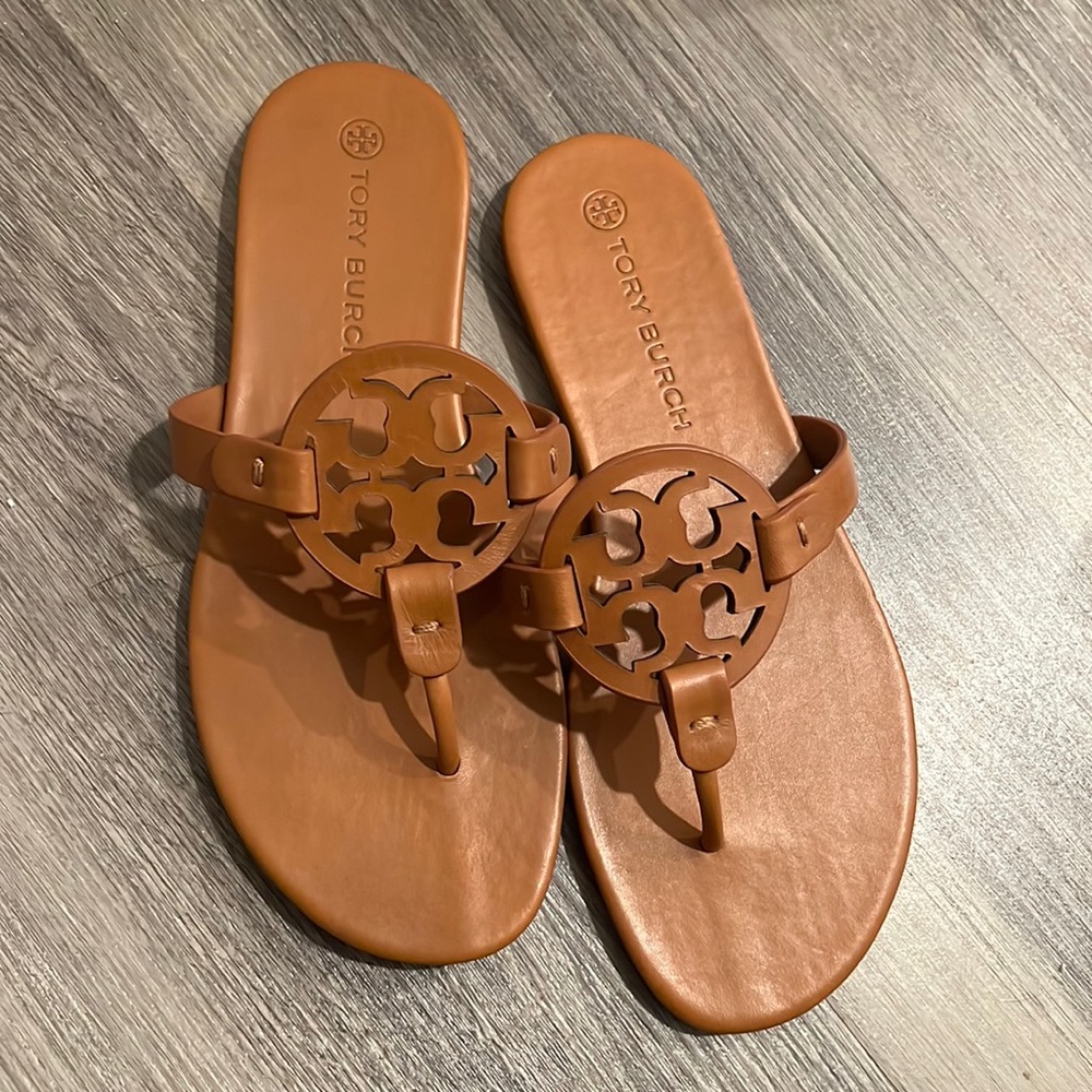BRAND NEW Tory Burch Sandals